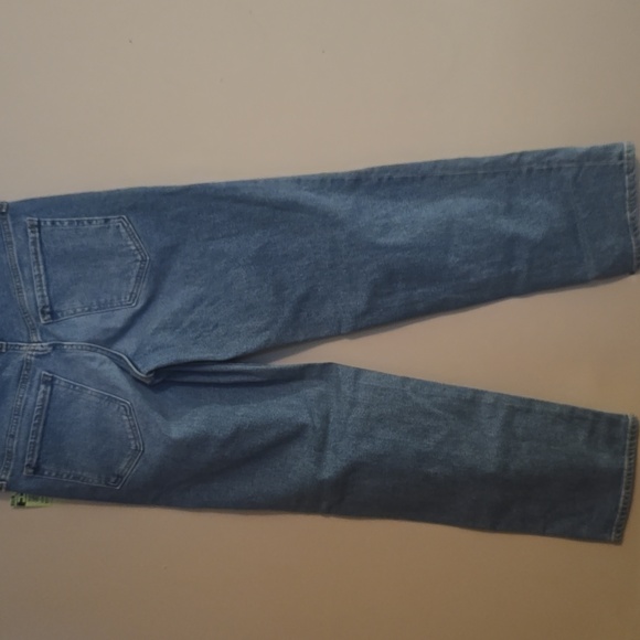 New Old Navy Women's Size 6 OG Loose Medium Wash Low Rise Distressed Jeans - Picture 4 of 9